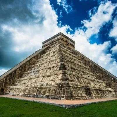 Super Saver Offer: Regular Tour to Chichen Itza with Buffet + Cenote with Transportation