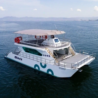 Canuwa 75 ft Luxury Catamaran Boat Tour